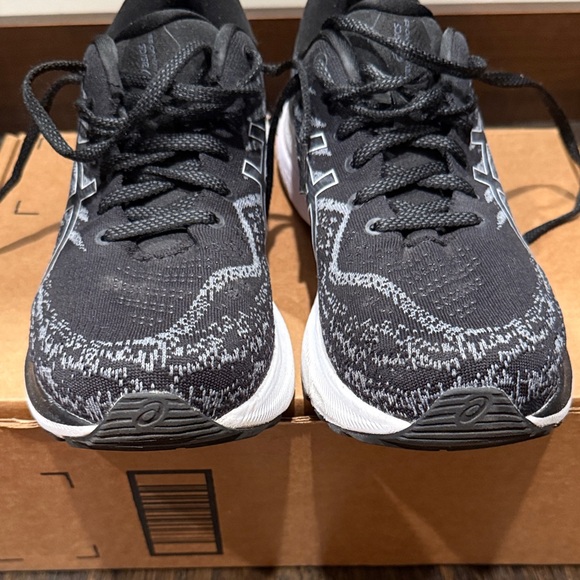 ASICS Monochrome Athletic Sneakers - Picture 3 of 14